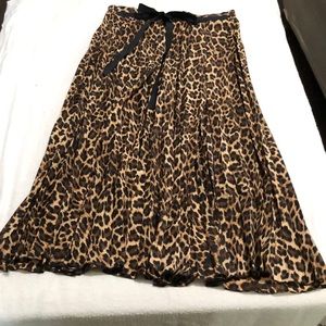 Zara Leopard print pleated midi skirt